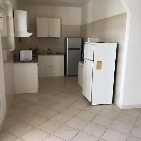 Iii Apartment